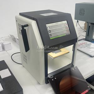 전시용 미니 유리 크리스탈 2D/3D 그린 라이트 레이저 마킹 조각기 밀폐형 1W 휴대폰/컴퓨터 공랭식