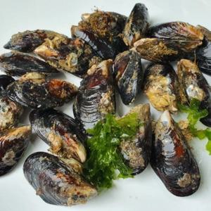 [푸디앤] 서해 자연산 홍합 섭 대 담치 2kg(25미내외) /  뽀얀 국물과 진한 감칠 맛이 포인트에요!