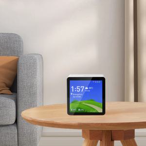 UGOOS AC1 AI 스마트 시계 쿼드 코어 알람 시계 8GB EMMC 256MB 블루투스 4.2 스피커 홈 뮤직 플레이어 날씨 정보 지원