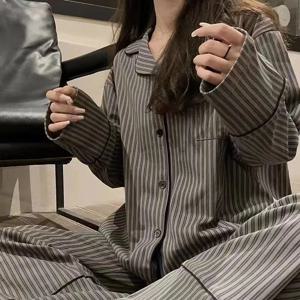 봄과 가을 여성용 잠옷 긴 소매 줄무늬 얇은 디자인 외출 가능 학생용 잠옷 투피스 세트