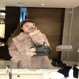 친환경 인조 모피 재킷 여성용 겨울 코트 플러시 일체형 레더렛 아우터 스타일리쉬 미니멀리스트 디자인 두꺼운 긴소매