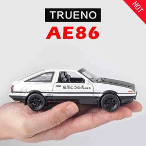 1/32 초기 D AE86 합금 자동차 모델 다이 캐스트 장난감 차량 4 문 열린 자동차 모델 어린이를위한 가벼운 장난감과 미니어처 모델