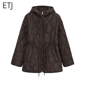 2025년 겨울 신상 여성 패션 세로 칼라 타이업 후드 퀼팅 재킷 가볍고 따뜻한 루즈핏 코튼 재킷