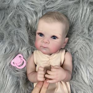 MRB 20 인치 Reborn Bettie 3D 스킨 페인트 키트 (속눈썹 및 천 바디 포함) 조립되지 않은 Reborn Baby Doll Parts DIY Molds