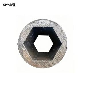 구조적 응용성을 강화한 무봉 탄소강 파이프, 외부는 원형, 내부는 육각형 형태