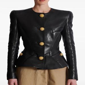 하이 스트리트 최신 2026 디자이너 재킷 여성 슬림핏 달팽이 버튼 인조 가죽 블레이저