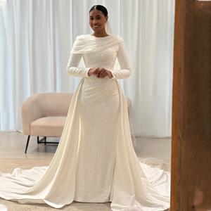 반짝이는 비즈 스팽글 장식 긴팔 시스 웨딩드레스 탈부착 가능한 꼬리 맞춤 제작 2026 웨딩드레스