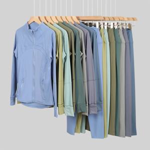 2026 신상 요가 스포츠 자켓 세트 여성 요가복 러닝 피트니스 자켓 액티브웨어 의류 9부 팬츠