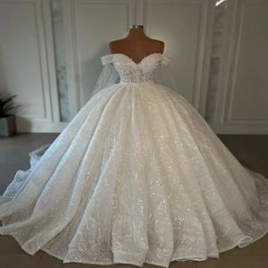 맞춤 제작된 고급스럽고 정교한 볼 가운 웨딩드레스, 민소매 V넥 스트랩리스 시퀸 아플리케 러플 지퍼 다이아몬드 비즈