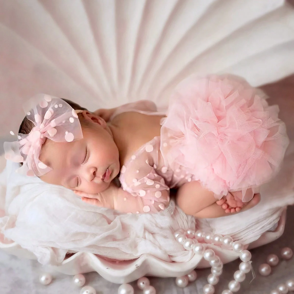 Ylsteed 핑크 폴카 도트 신생아 사진 Romper with Bow Headband 아기 소녀 Photoshoot 복장 1 개월 유아 그림 소품