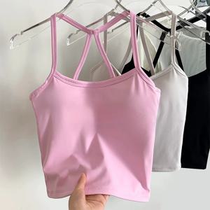 여성 슬림핏 누드 스포츠 브라 요가 피트니스 베스트 피부 친화적인 필라테스 탑 아름다운 등 디자인 서스펜션 요가 피트니스 탑