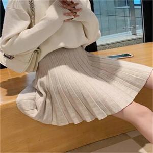 여성용 하이웨이스트 니트 플리츠 미니스커트, 우아한 디자인, 가을 겨울 슬리밍 숏스커트, 벨트 없이 다리를 돋보이게 합니다