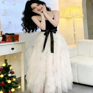 우아한 샴페인 컬러 웨딩드레스, 섹시한 미드 웨이스트 A라인 스커트, 예술 시험용 롱 이브닝 가운, 슈퍼 동화같은 듯한 디자인