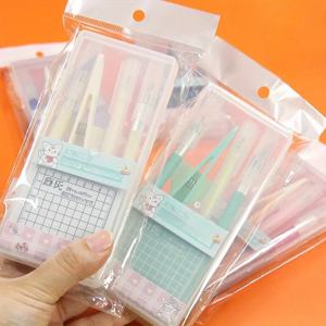 DIY 스크랩북킹 도구 키트, 펜, 조각 칼, 핀셋 및 커팅 패드가 포함된 DIY 수공구 세트, 학교 사무실 공예품 공급업체