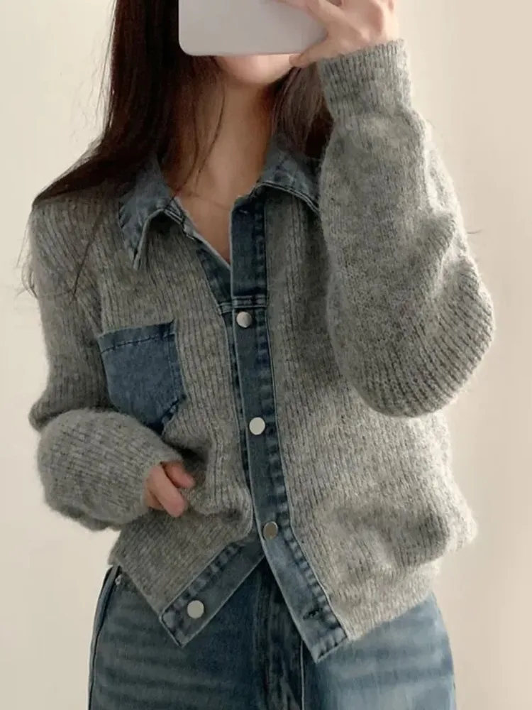 유니크 디자인 데님 니트 스웨터 코트 여성용 겨울 신상 따뜻한 가디건 탑 통근 스타일 레귤러 핏 기타 소재