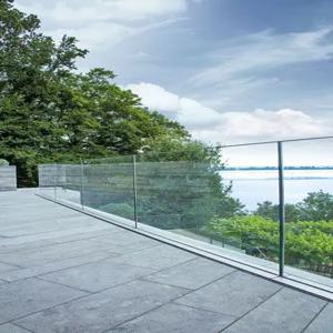 맞춤형 빌라 강화 유리 난간 알루미늄 난간 스테인리스 스틸 프레임리스 난간 주거용 유리 난간