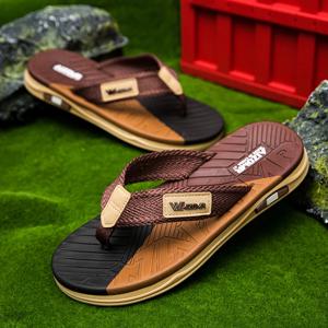 남성용 여름 트렌드 비치 샌들, 미끄럼 방지 부드러운 밑창, 꼬임 디자인