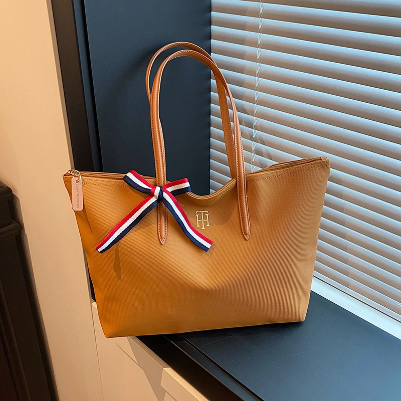 여행 친화적인 여성 메신저 백 방수 가죽 크로스바디 가방 여성 크로스바디 핸드백 여권 슬롯