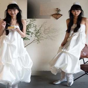 화이트 오프숄더 롱 포토그래피 드레스 웨딩 가운 3D 플라워 장식 우아한 느낌 스몰 사이즈 여성 드레스