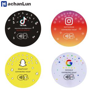 프로그래머블 글루 카드 구글 13.56Mhz 원형 카드 NFC Ntg215 구글 리뷰 디스플레이 원형 패치 카드 홀더 접착식 뒷면