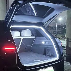 자동차 고휘도 트렁크 조명 실내 장식 LED 배선 불필요 자동 감지 테일게이트 라이트 스트립