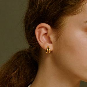 [Hei][이성경, 태연, 김고은, 태민&키, 트와이스 지효, 우즈 착용] V hoop earring