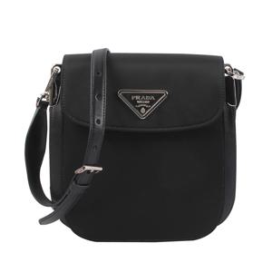 삼각로고 마르기트 숄더백 블랙 1BD259-2DLN-F0002