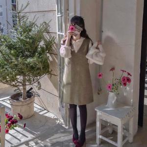 슈프랭크 기모 헤링본 브이카라 귀요미버튼 원피스