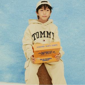 타미힐피거 바시티 엠브로이더드 카고 스웨트팬츠 (T42E6PPC300BT1AEX)