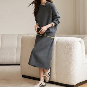 페이크 니트티 롱 스커트 세트 아리나투피스