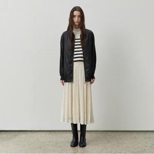 [본사][최초가:299,000원] 플레어 볼륨 스커트 N243MWS712