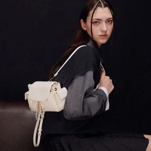 듀오 퀄티드 투 웨이 프론트 플랩 백팩_3colors CK2-60782702