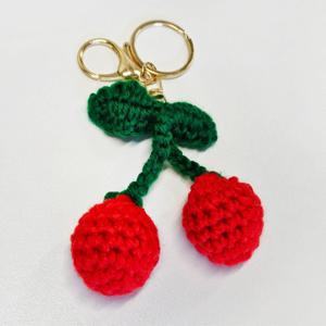손뜨개 빅체리 뜨개 키링 키홀더 가방 장식 고리 체리키링 뜨개키링 앵두키링 에어팟키링