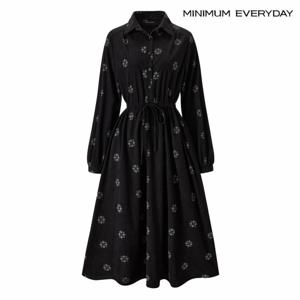 에브리데이] 정상가 119,000원  에브리데이]눈꽃 자수 카라 스트링 롱 원피스 (EB4OW010D)