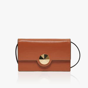 [최초가 178,000] 디아데스트 스트랩 파우치백 카멜 AVG2003BEF