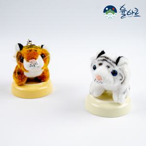 민화 호랑이 인형 키링 작호도 호작도 굿즈 열쇠 고리 외국인 선물 가방 에어팟 키홀더 귀여운 펜던트 까치호랑이 자동차키