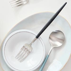 고아 블랙 디너 포크