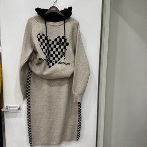 하트 포인트 후드 니트 스커트 세트 MN01TP700_YS