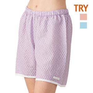 여성 하나만 트렁크