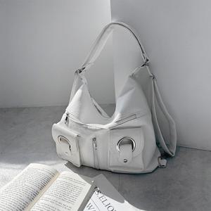 [브리치] 코키코키 /  보부상백/고퀼리티 써클 아일렛 투웨이 빅 호보 숄더백