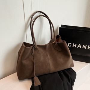 [브리치]  /  스웨이드 스타일 빅 가을 숄더백 (4color)