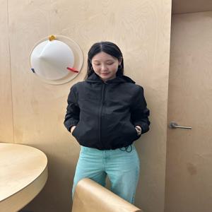 헤지스 여성 [[25SS]] HSJU5B201BK 블랙 후드 캐주얼 숏 점퍼