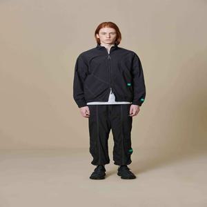 경량우븐 어스 바람막이 BE31WB64U