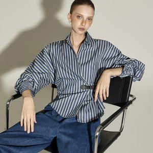S819 스트라이프 랩 셔츠