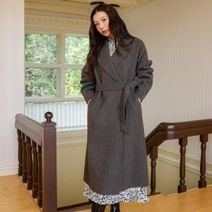 [정가559,000]오버핏 테일러드 롱코트 OW5WHA570