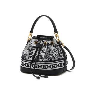 [인기신상] HIWA6E310N3_여성 뜨왈드주이 네이비 자카드 복조리 미니 크로스백