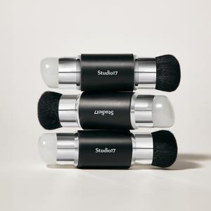 스튜디오17 듀얼 실리콘 블러셔 브러쉬