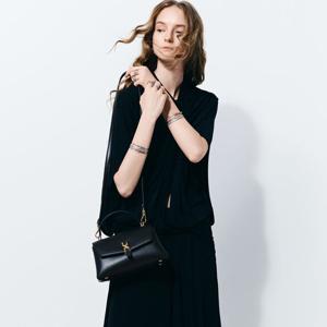 아달린 메탈릭 버클 체인 스트랩 탑 핸들 백 2colors CK2-50701598