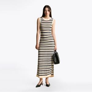 크로쉐 스트라이프 스웨터 원피스 (T22F6TDR042WT10AF)