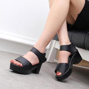 검정색 통굽샌들 255 사이즈 여성샌들 여름 직장인